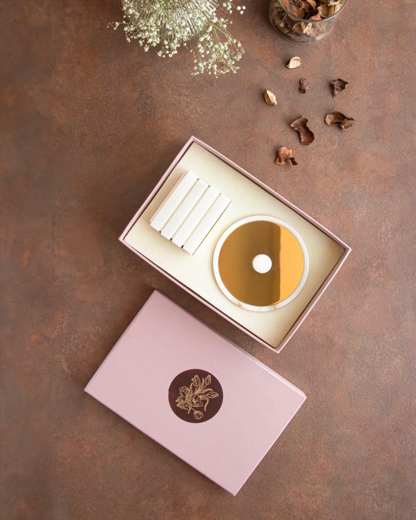 Yang Nutbowl + Coasters _ Gift Box