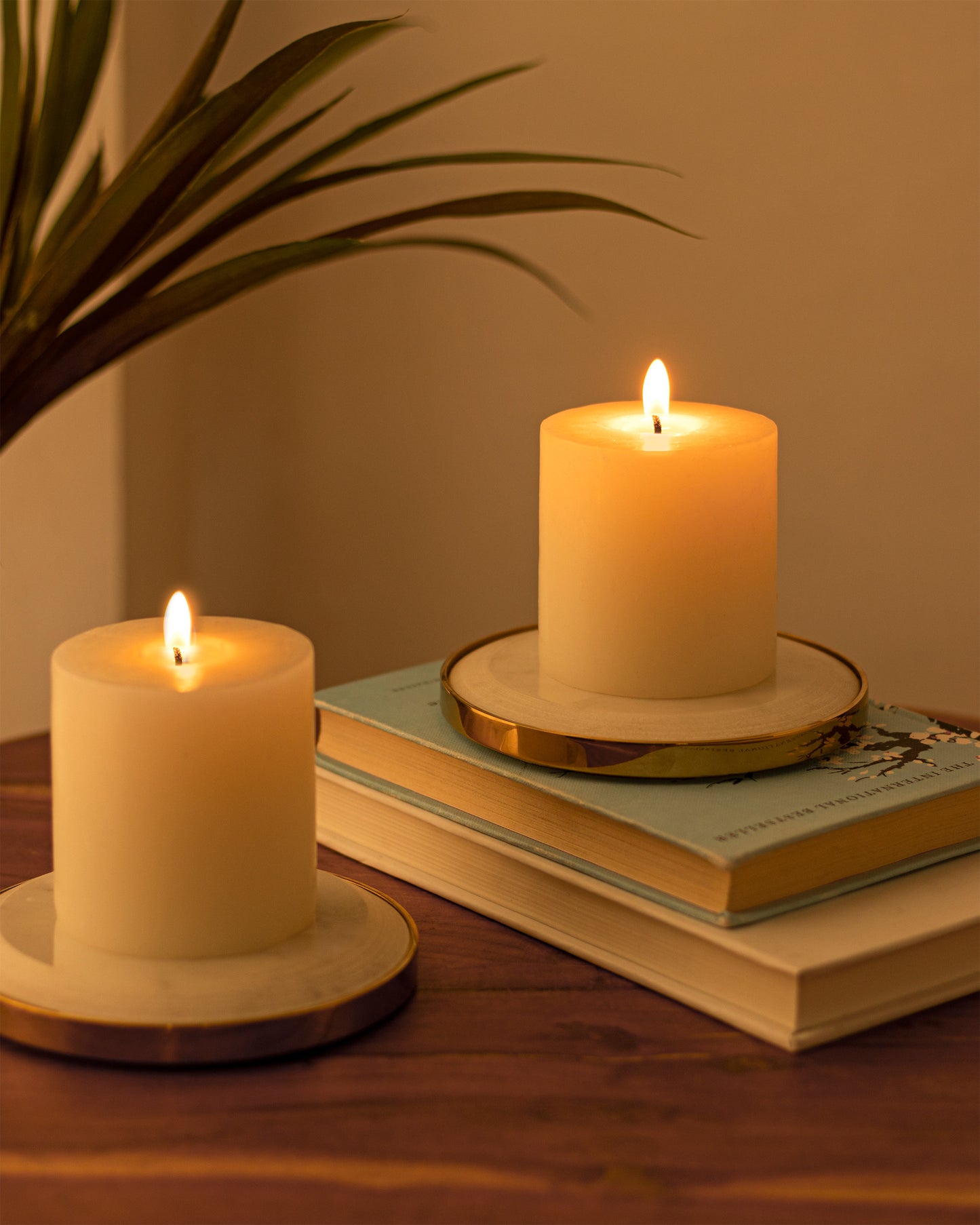 Yang Candle Plates