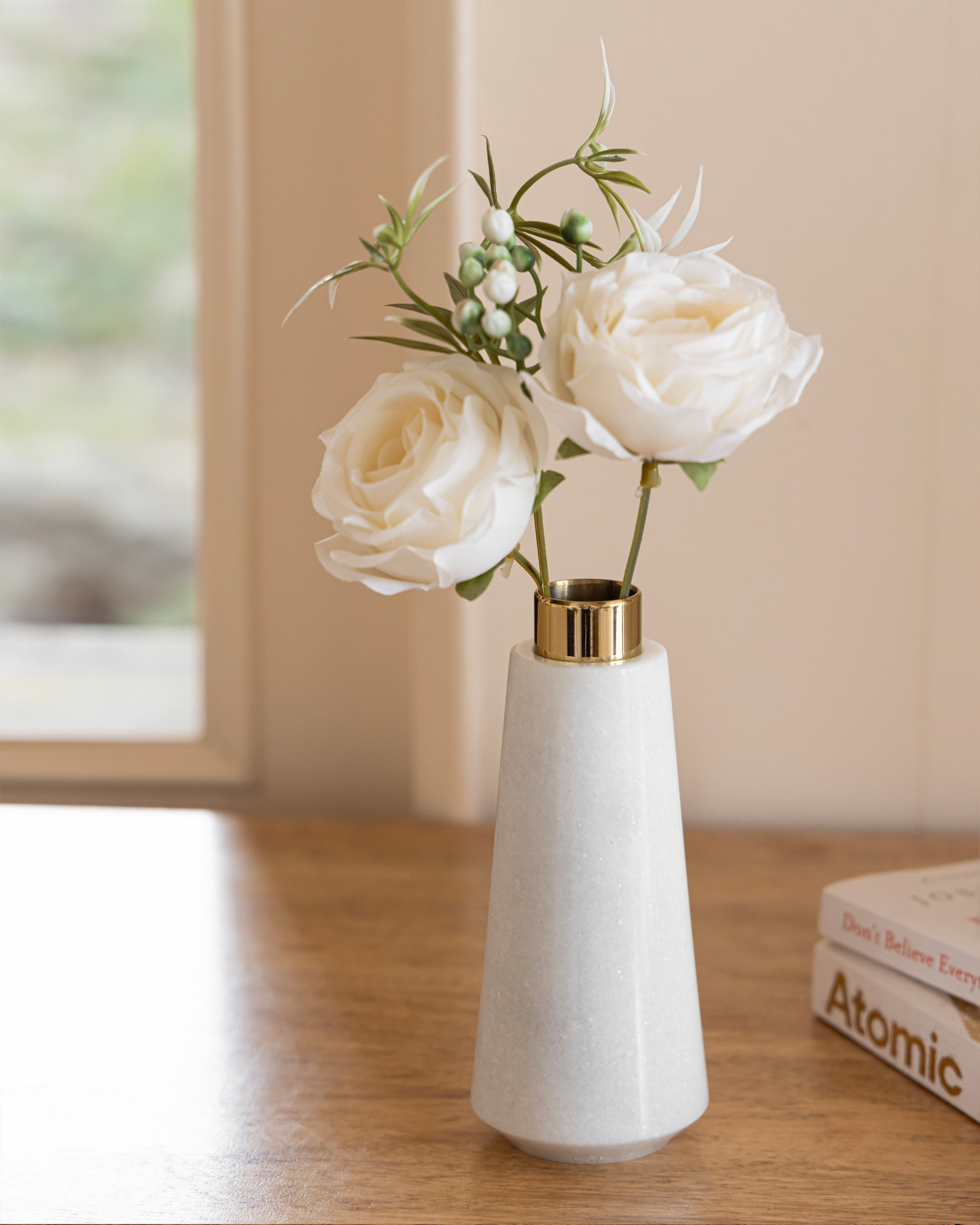 Bud Vase (White)