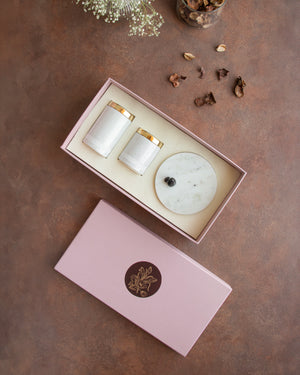 Yang Tealight Tower + Pebble White _ Gift Box